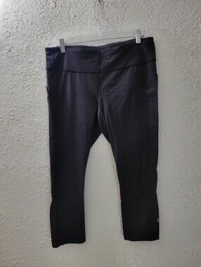 Lululemon Sz 12 Black Capri Leggings Women's Breathable Activewear Gym Pants